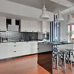 Waterlane Island - Riverview Pool, Spa, Gym & Parking By Downtown 4*