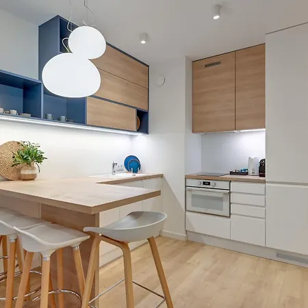 Waterlane Island - Riverview Pool, Spa, Gym & Parking By Downtown 4*