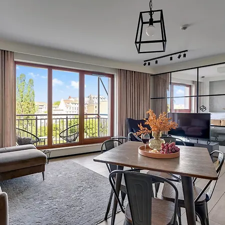 Waterlane Island - Riverview Pool, Spa, Gym & Parking By Downtown Lejlighed *