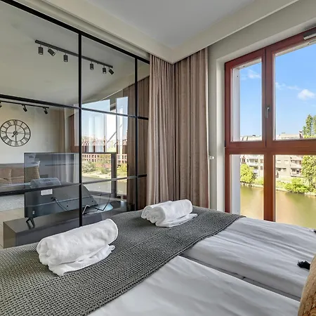 Apartment Waterlane Island - Riverview Pool, Spa, Gym & Parking By Downtown *