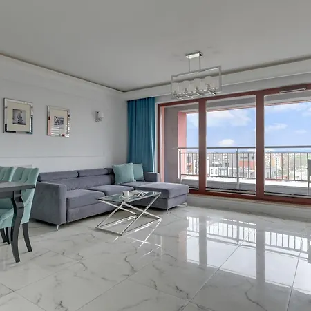 Waterlane Island - Riverview Pool, Spa, Gym & Parking By Downtown Aparthotel 4*