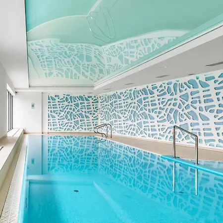 Appart hôtel Waterlane Island - Riverview Pool, Spa, Gym & Parking By Downtown