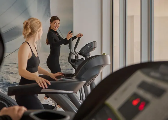 Aparthotel Waterlane Island - Riverview Pool, Spa, Gym & Parking By Downtown Danzig