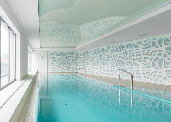 Waterlane Island - Riverview Pool, Spa, Gym & Parking By Downtown Aparthotel Danzig