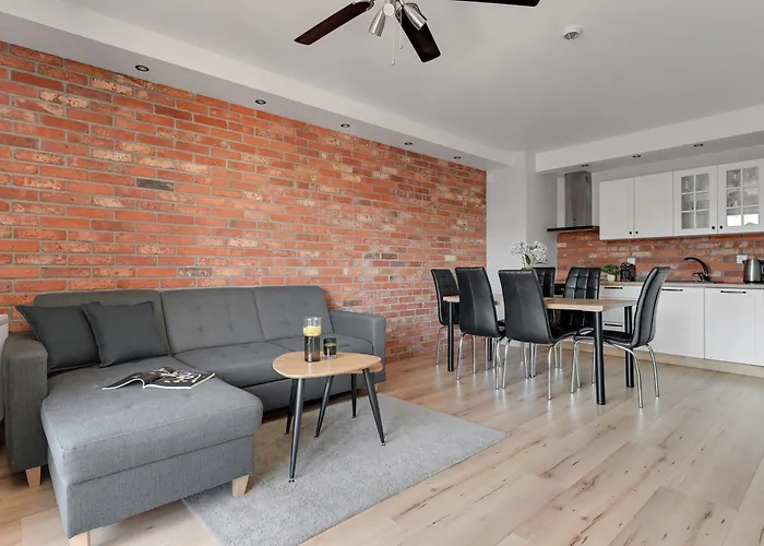 Waterlane Island - Riverview Pool, Spa, Gym & Parking By Downtown 4*