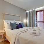 Waterlane Island - Riverview Pool, Spa, Gym & Parking By Downtown 4*
