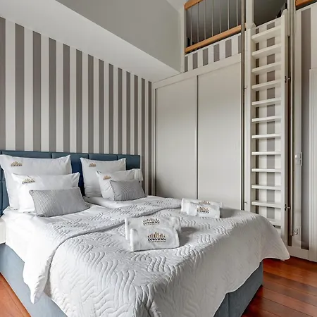 Waterlane Island - Riverview Pool, Spa, Gym & Parking By Downtown Apartment Gdansk