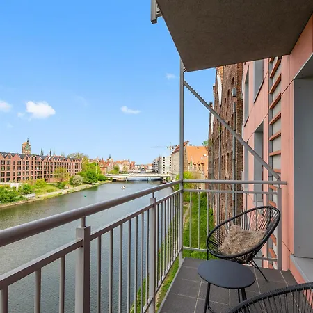 Apartment Waterlane Island - Riverview Pool, Spa, Gym & Parking By Downtown Gdansk