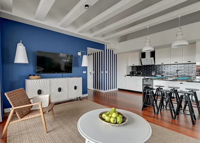 Waterlane Island - Riverview Pool, Spa, Gym & Parking By Downtown 4*